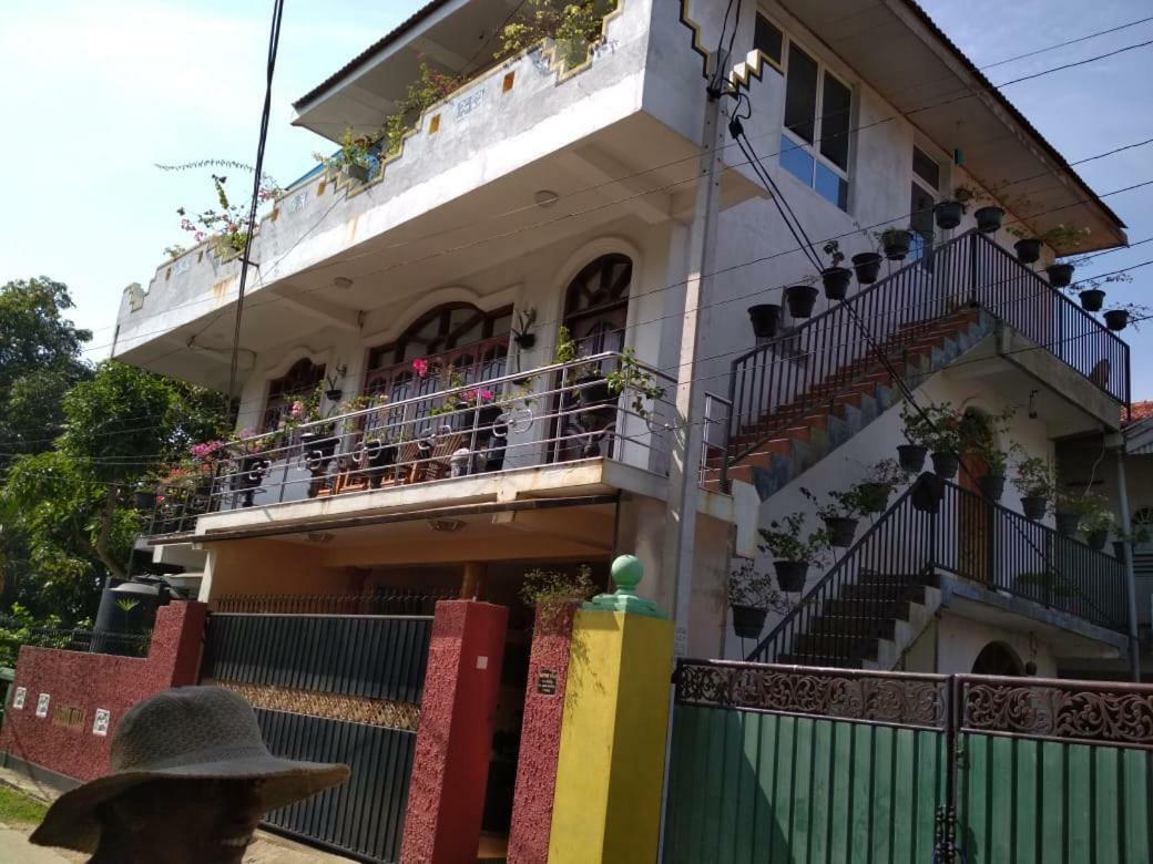 Daffon Guest House Negombo Exteriér fotografie